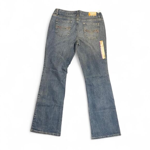 Mossimo Women's Retro low rise bootcut blue Jeans - Picture 2 of 6